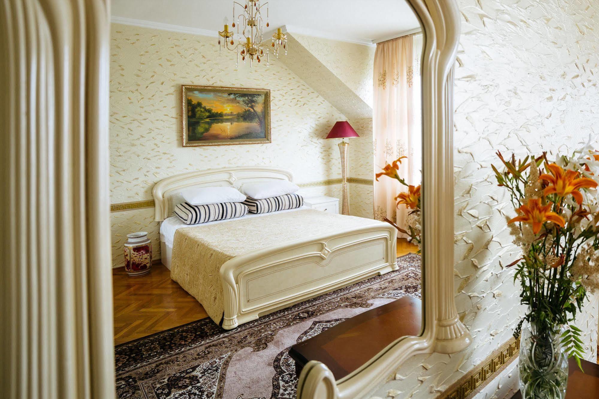 Hotel Ezio Kišiněv Exteriér fotografie